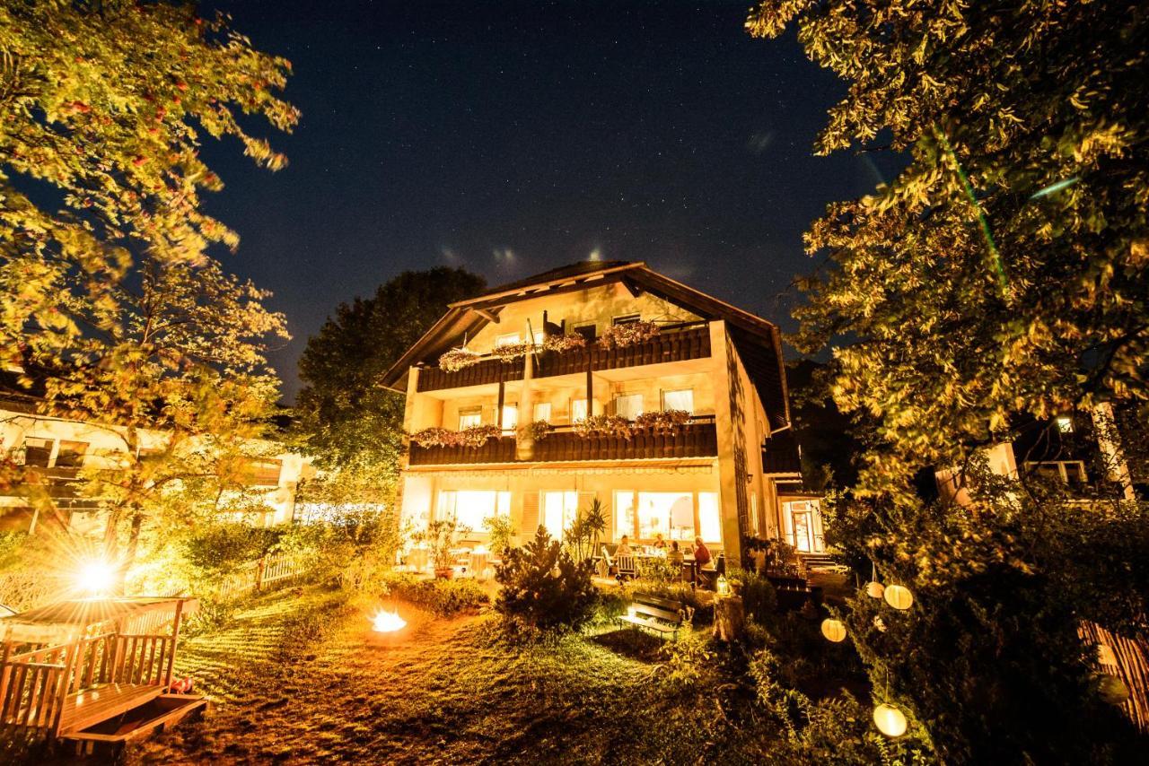Bavaria Biohotel Гармиш-Партенкирхен Екстериор снимка